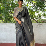 Meera Black gold kanchipuram silk saree 5